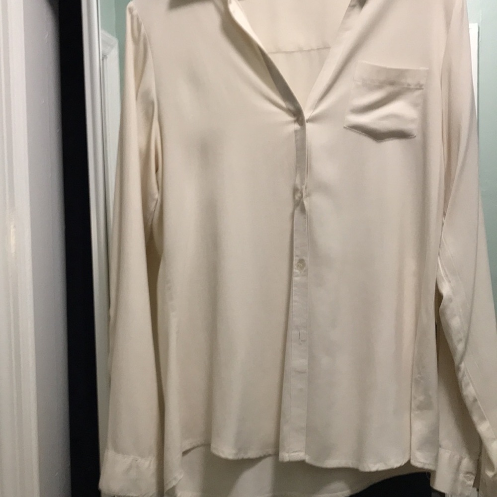 Silk blouse.  Never worn. Very nice
